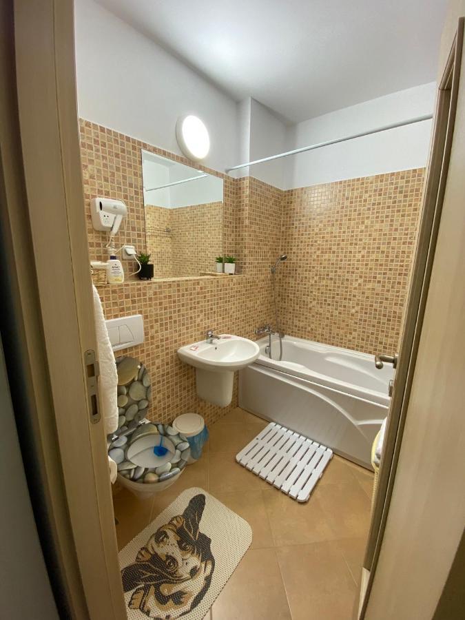 Magic Belleview Sinaia Apartment Bagian luar foto